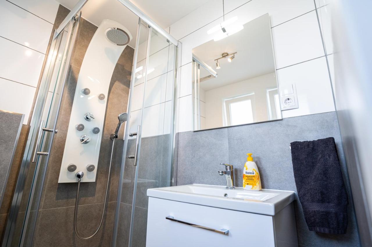 Sonnige Ferienwohnung In Neckarsulm Mit Massageliege & Wlan & Parken エクステリア 写真